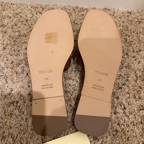 Hermes Tan Brown Oran H Slide Leather Sandals - Picture 11 of 12